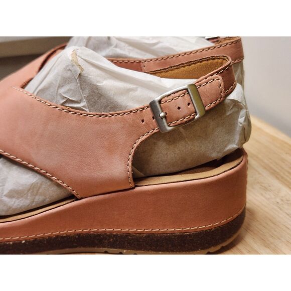 Clarks Kassanda Step Wedge Sandal Women's Size 9.5 Peach Nubuck - Picture 10 of 13